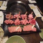 焼肉専科 肉の切り方 集会所 - 