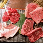 Yakiniku Goen - 黒毛和牛特選カルビ・ロース・ハラミ、山形豚バラ