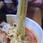 まるめん堂 - 麺は普通のラーメンより、少し太め