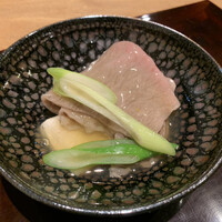 祇園 にし - 鹿児島牛のしゃぶしゃぶ
                      鹿児島牛と徳島県の椎茸