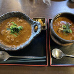 軽食＆ラーメン　こまがた - 牛タンカレー(左)、牛タンシチュー(右)