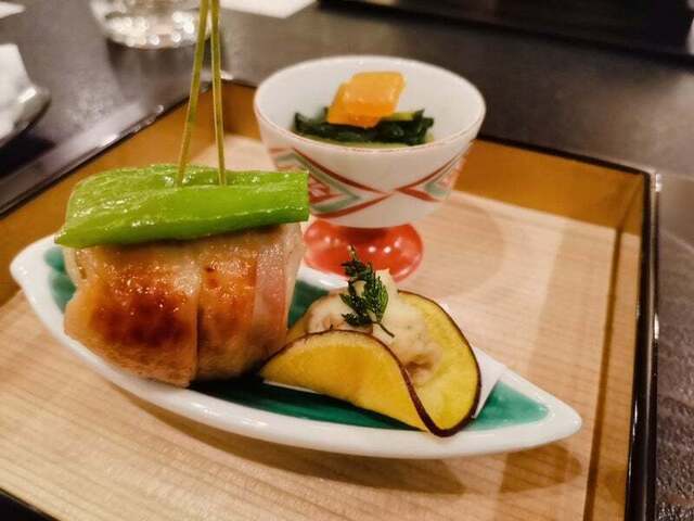 50%OFF 蔵出し 夜食膳10人前 共箱付き agapeeurope.org