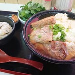 197347146 - ゆし豆腐そば（肉あり）＋フーチバー