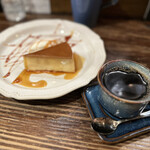 Cafe Casa - 香咲ブレンド 700円＋カスタードプリン 650円