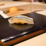 すし 良月 - かんぬき（さより）