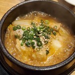 和酒・煮込み らいどん - 豚バラ＆白菜の四川風ミニ鍋