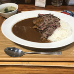 食堂 肉左衛門 - ステーキカレー　確か1300円