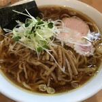 魂麺  - 魂の中華そば¥900-（中盛1.5玉+¥100-）