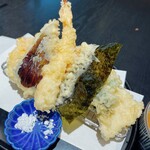 蕎麦 やすたけ - 【天ぷら付きおろしざんまいそば　2200円】天ぷら