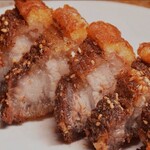 焼館 薫 - 料理写真:皮付き三枚肉焼