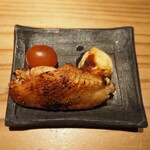 とり茶太郎 - 燻製盛り合わせ（比内地鶏 手羽中 + きんかん + チーズ）