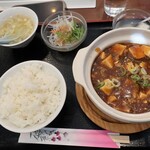 Chuugoku Ryouriroka - ・「Cセット 土鍋四川麻婆豆腐＋カキフライ＋ライス(¥880)」