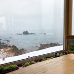 Horombairu - 店内のからの太平洋の眺め