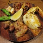 カッチャル バッチャル - 鶏レバーとハツのスパイス焼き（2013/06/25）