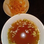中華料理龍門 - えび中華丼