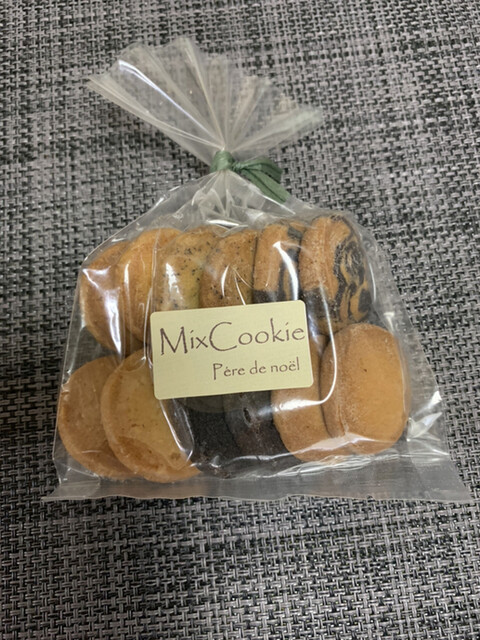 ペール・ド・ノエル（Pere de Noel） - 本塩釜（ケーキ）の写真