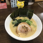 らーめん 琴壱家 - 料理写真:家系塩豚骨　900円(税込)