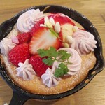 ハーブカフェ 鈴廼園 - 絵本に出てくるパンケーキひな祭りバージョン