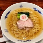 中華蕎麦にし乃 - 完璧なラーメンに味玉はいらない。なるとに心意気を感じる。