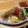 しのぶ - 「刺身三点盛り」880円也＋税。