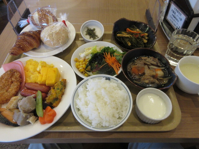 花茶屋 東大館ビュッフェ &ndash; 手軽に楽しむ和食と抹茶スイーツ