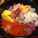 Tairyoushokudou Hiro Umi - 特上海鮮丼
