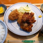 万福食堂 - かきフライととり唐揚げ定食 960円