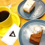 Cheese&cafe caprino - チョコテリーヌ(￥400)、いちごのレアチーズケーキ(￥550)、ブレンドコーヒー(100円引きで￥380)。空腹じゃなくても欲張るなんて矛盾してる！