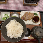 Gyuukatsu Motomura - 牛カツハーフ出汁茶漬け定食