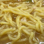 きのした屋。チュウカヤ - 麺アップ