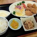 吉里吉里 - かきフライ定食【Feb.2023】