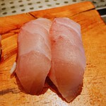 Midori Sushi - ぶり