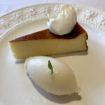 ファンベック・ナオト - バスクチーズケーキ
