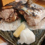 丸冨水産 - カマ焼き