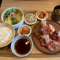 炭火焼肉 肉の匠 ひうち - 