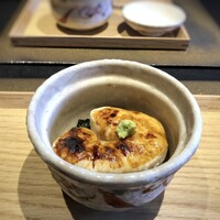 日本料理 TOBIUME - ◆贅沢「やきもち♡」・・メニューでピンときたワタクシ。期待通りの「白子様」登場で、心の中でファンファーレを鳴らしました。^^ 大きく厚みがあり、口にする前から感動。♡を10個くらい漬けたいかも。笑 こんな「やきもち」ならずっと焼かれたい。笑