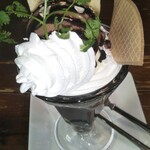 窯右衛門 - チョコレートパフェ。