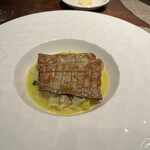 ラシェット・ブランシュ - 魚料理　太刀魚と白木耳のムニエル