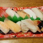 ディオ - 満腹上々にぎり寿司10貫 (税抜)368円→257円 ※開封後 (2023.02.19)