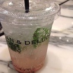 DEAN & DELUCA - 