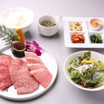 ■ Shiraoi beef Yakiniku (Grilled meat) rare parts Yakiniku (Grilled meat) lunch