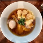 麺や 維新 - 上から特醤油らぁ麺