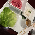 叙々苑 游玄亭 - ユッケ