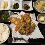 Komekura - 鶏天定食