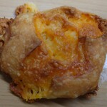 プチ・ポンレヴェック - チーズのパヴェ