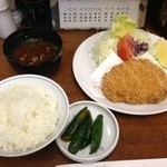 特ロースかつセット