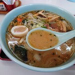 ちび食堂 - ちび特製ラーメン(みそ)③