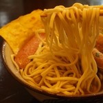 沖濱そば - 沖縄そばって独特の麺ですよねぇ