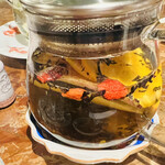 悟空茶荘 - 熱水果茶陳年普洱茶