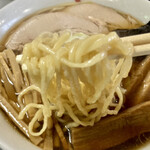 中華そば処 琴平荘 - 自家製麺　中細ストレート麺